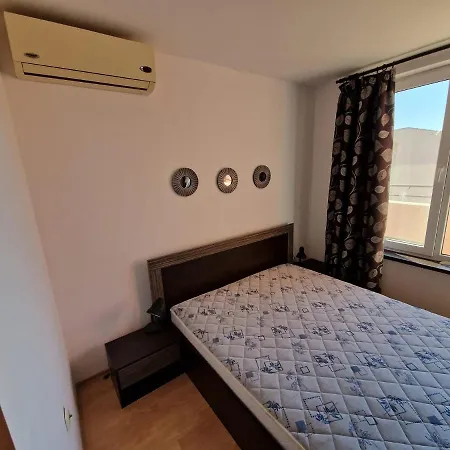 Golf, Sunny Beach, 2 Bed アパート サニービーチ